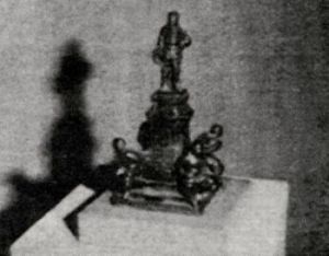 Photo of Ferdinand 1 Souvenir monument